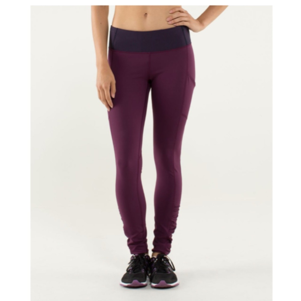 LULULEMON Tight *Cozy Plum/Hyper Stripe Plum Size 4